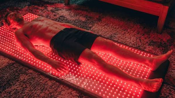 Red Light Therapy Explained: How Light Heals at the Cellular Level